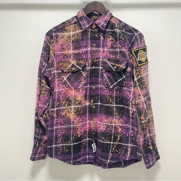 Angry Minnow Officially Licensed LA Lakers Purple FlannelSize Small